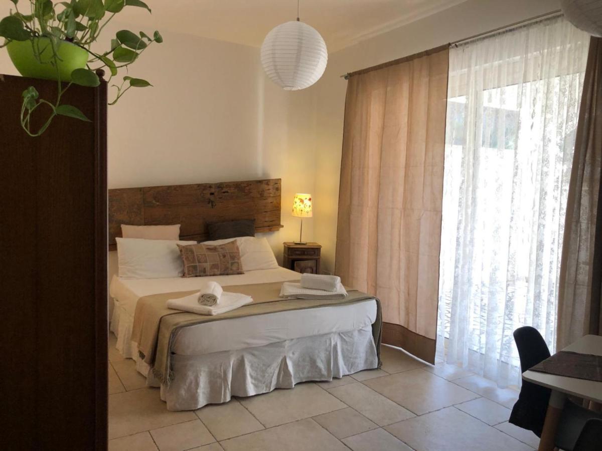 Bed and Breakfast Odegos Mono & Trilo Торре дель'Орсо Экстерьер фото