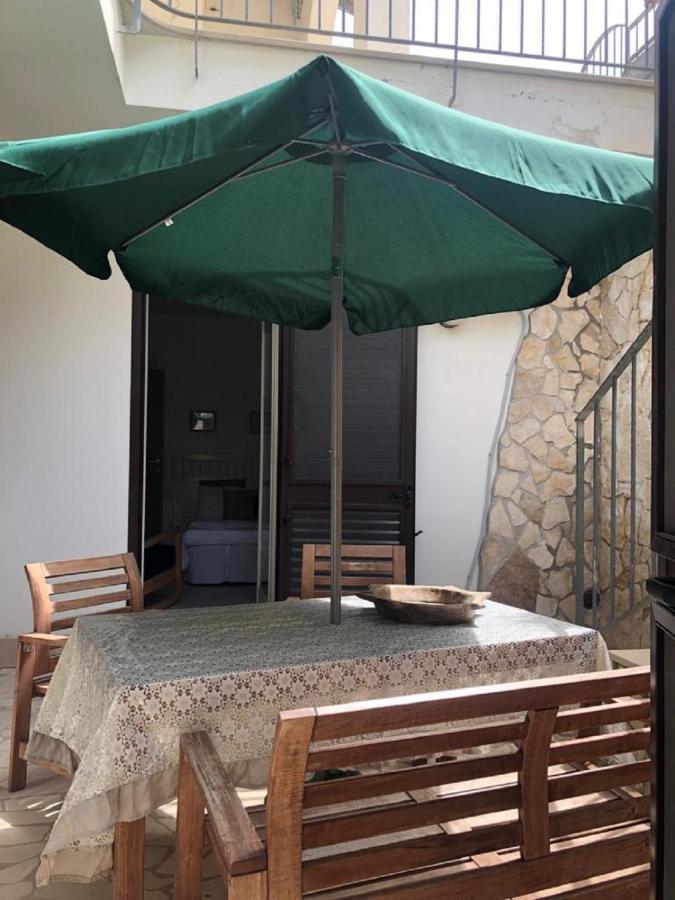 Bed and Breakfast Odegos Mono & Trilo Торре дель'Орсо Экстерьер фото